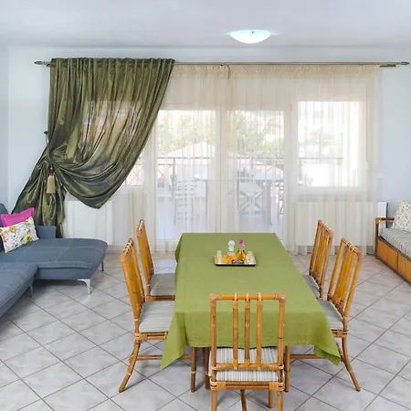 Golden Nest * Limenaria (Thasos)