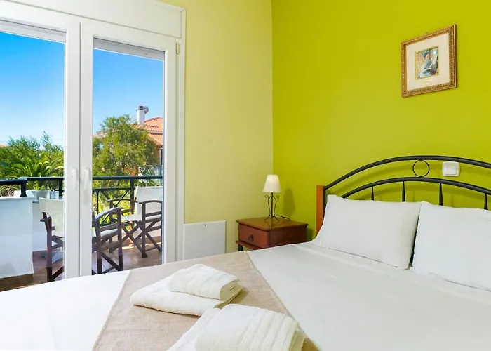 شقة Golden Nest يميناريا
